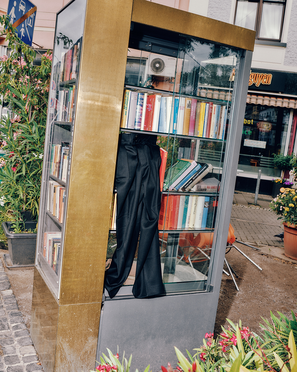 LUXURY MOLESKIN image 688